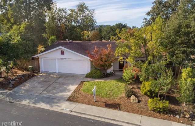 2537 Lariat Ln - 2537 Lariat Lane, Walnut Creek, CA 94596