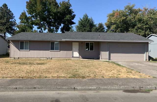 4 bedroom 2 bath home on quiet street in Hillsboro near Intel photos photos