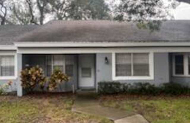 1364 Cadhay Court - 1364 Cadhay Court, Safety Harbor, FL 34695