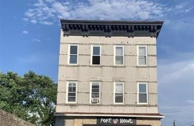 324 BROADWAY - 324 Broadway, Bayonne, NJ 07002