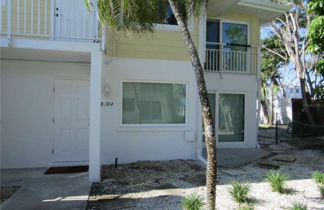 999 INLET Circle Gallery 1