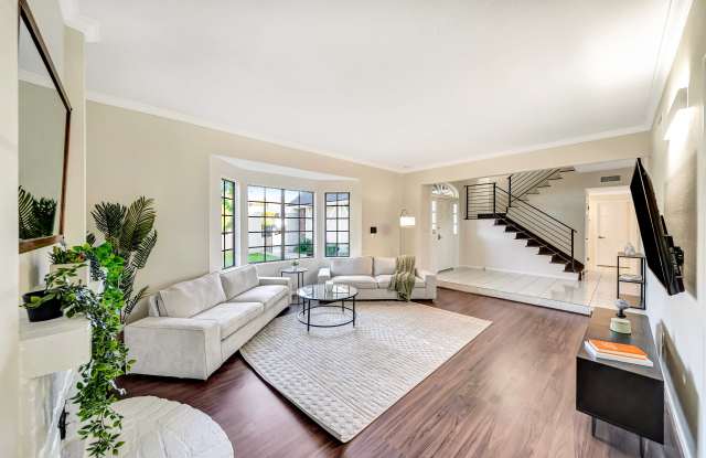 30428 Penrod Dr Gallery 3