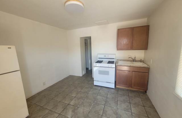 712 W Fillmore St Apt C Gallery 2