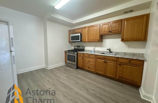 Welcome to 1303 N Milton Ave – Spacious, Stylish, and Pet-Friendly! photos photos