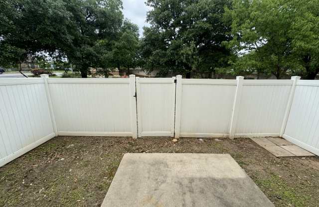 11105 Lost Maples Trail Gallery 3