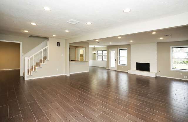 6310 Fawnwood Drive Gallery 2