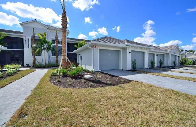 5434 DOUBLE EAGLE Cir unit: 2614 photos photos