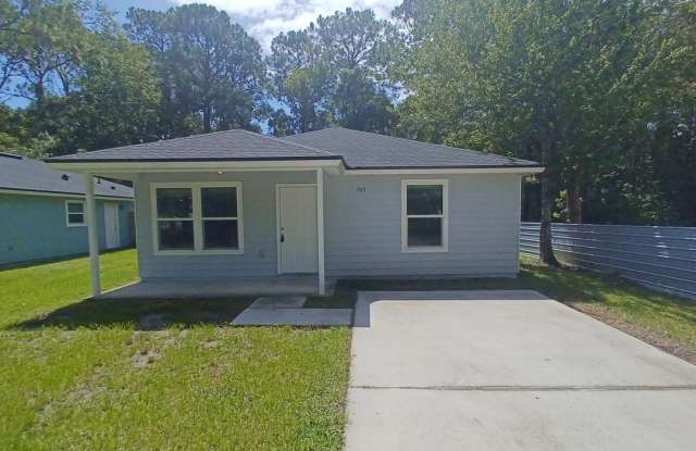 3 BR 2 Ba Rental Home near downtown St Augustine Gallery 1