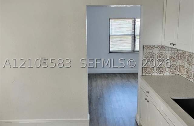 915 Avenue M Gallery 3