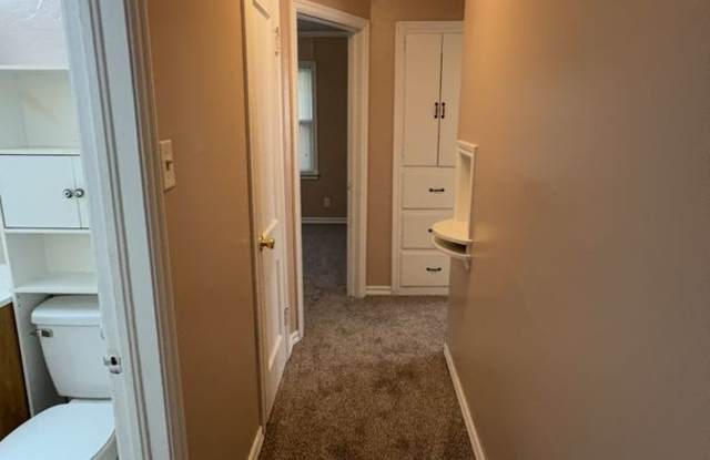 FOR RENT 1410 HUDSON, ENID, OK 73703 Gallery 3