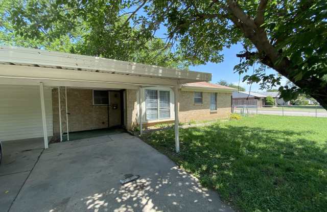 1673 Continental Drive - 1673 Continental Drive, Blue Mound, TX 76131