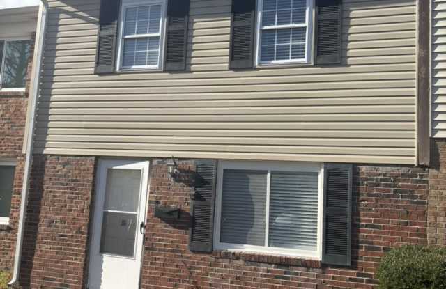 813 S Grosvenor Ct photos photos 813 S Grosvenor Ct photos photos