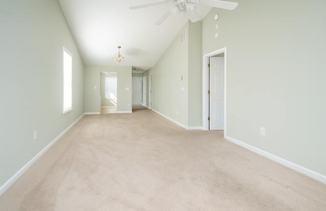 1703 Summerwoods Lane Gallery 4
