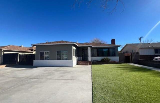 44514 Lowtree Avenue - 44514 Lowtree Avenue, Lancaster, CA 93534