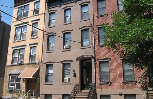 910 PARK AVE - 910 Park Avenue, Hoboken, NJ 07030