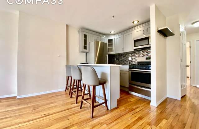 373 Gates Avenue photos photos