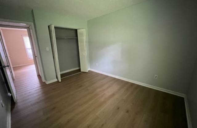 203 Redbud Drive Gallery 3