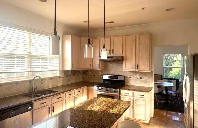 1401 WINDJAMMER Court Gallery 3