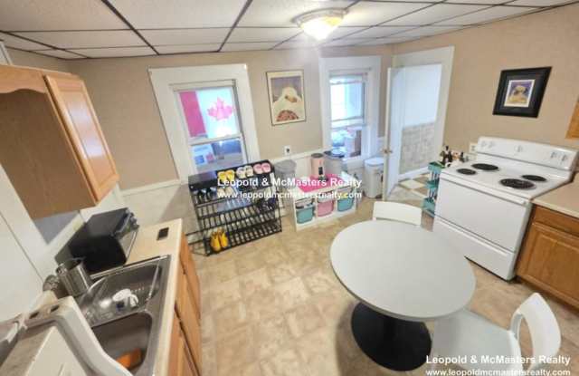 139 Greenwood St. photos photos