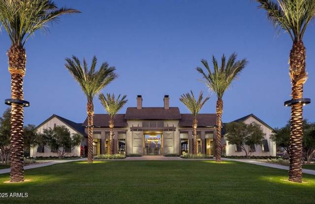 *BRAND NEW HOME* IN A BEAUTIFUL LUXURY COMMUNITY photos photos