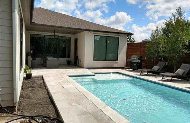4406 Cowan Avenue Gallery 2