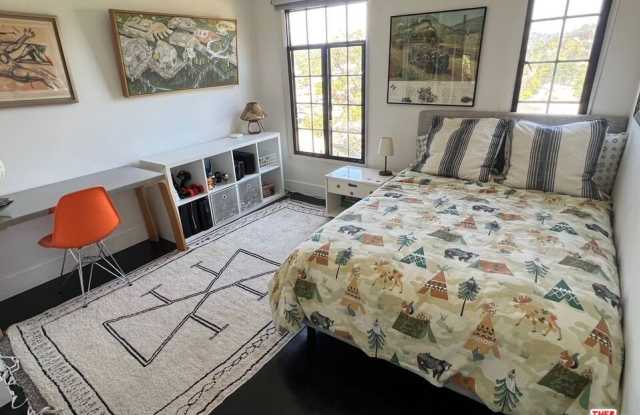 4774 College View Ave photos photos