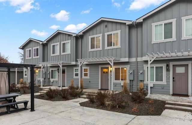 Modern 3 Bedroom-Close to Downtown and BSU! Gallery 1