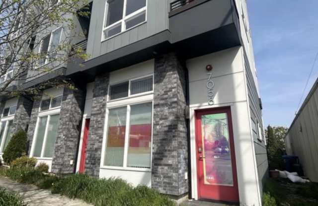 7058 15th Avenue Northwest Gallery 1