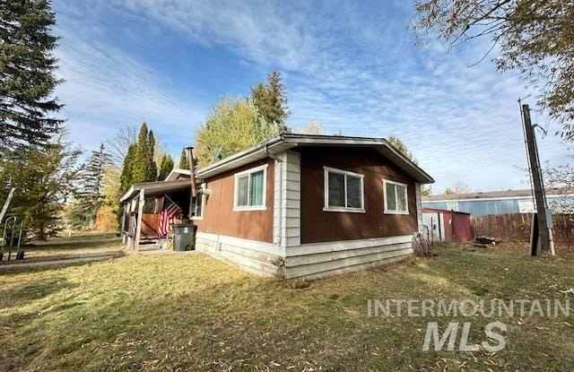 3336 Highway 8 unit: 2 photos photos
