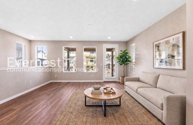 8970 Southurst Street Gallery 3