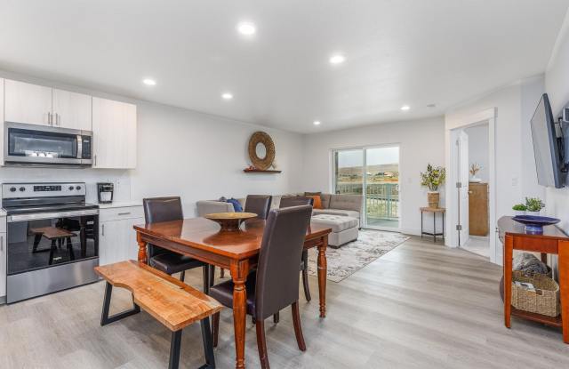 Great West Richland Location photos photos