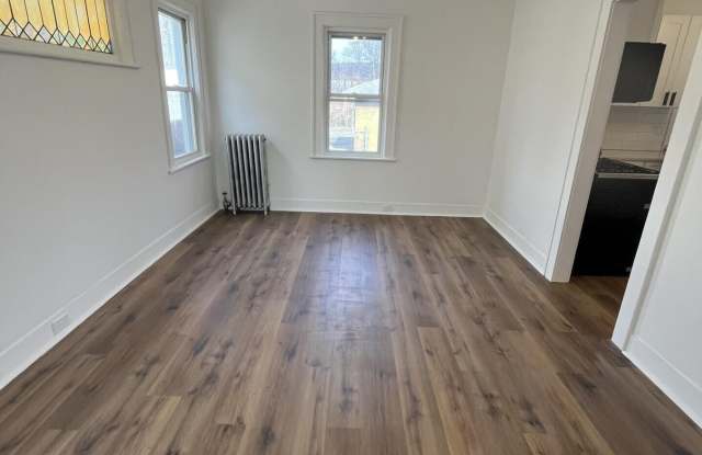1139 Sanderson Avenue Gallery 3