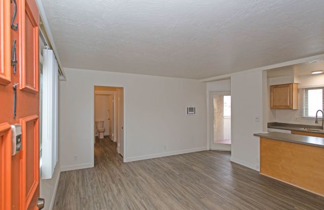 Adams Street Apartments photos photos