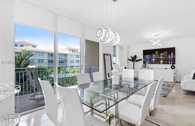 99 SE Mizner Blvd photos photos