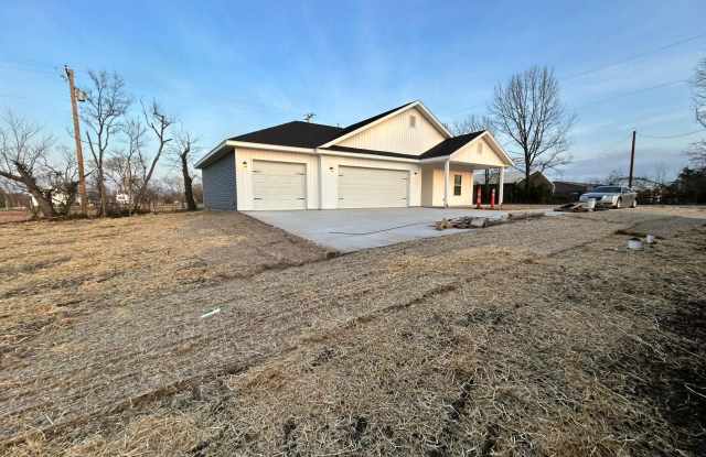 3805 Cresswell Dr Joplin Missouri photos photos