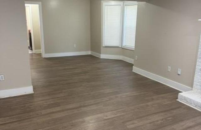 2702 Jamestown Way Gallery 2