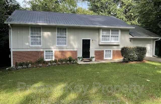 1211 Timberlane Dr photos photos