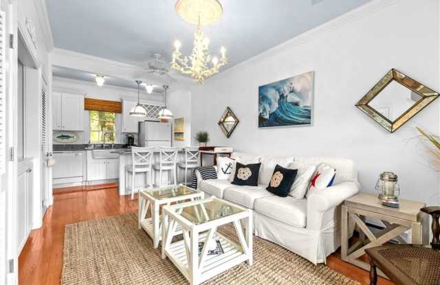97 Narragansett Avenue Gallery 4