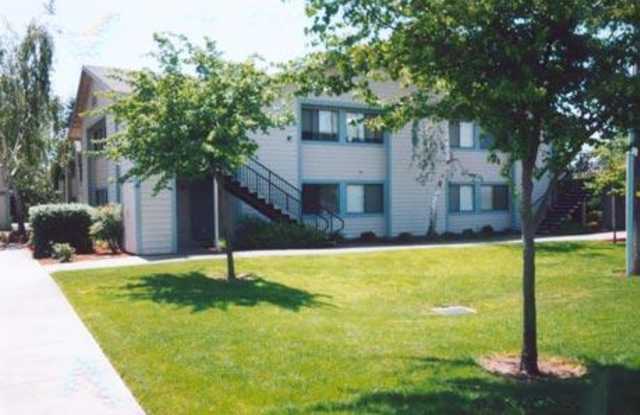 Canyon Manor Gallery 4