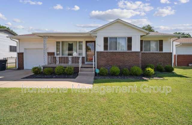 113 North 44th West Avenue photos photos