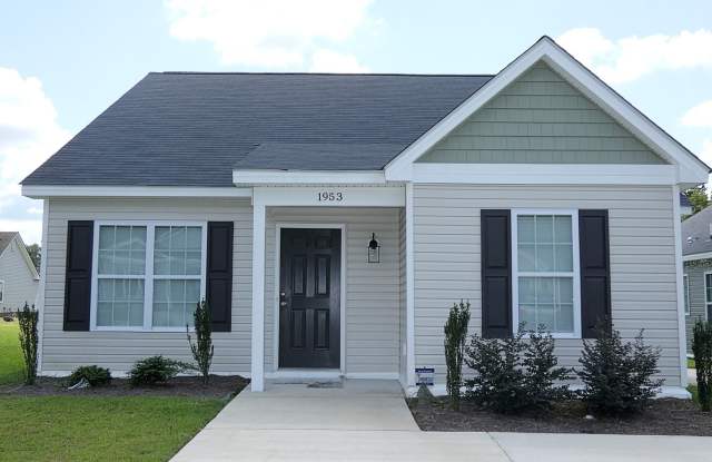 One Story 3 Bedroom 2 Bath House photos photos