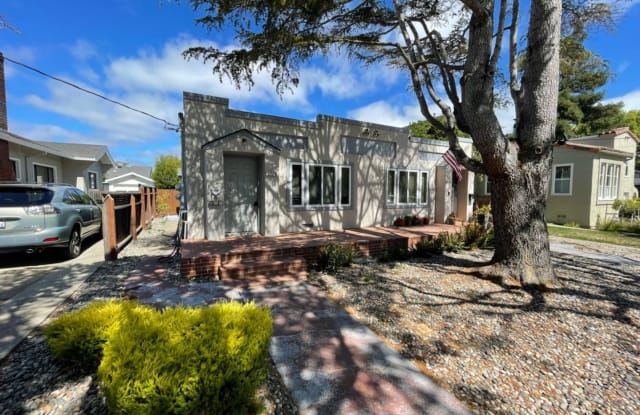 1118 Lincoln Avenue - 1118 Lincoln Ave, Burlingame, CA 94010