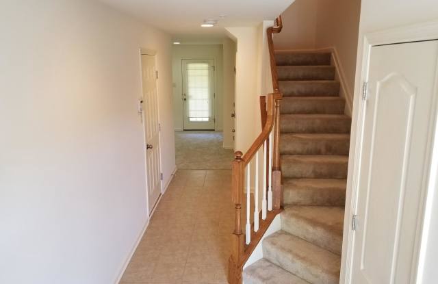 9827 SOLAR COURSE Gallery 2
