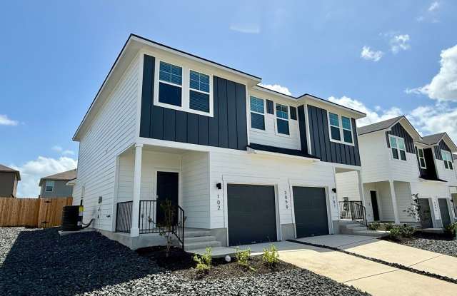 BRAND NEW 3 Bedroom, 2.5 Bathroom, Two-story Duplex in St. Hedwig! photos photos