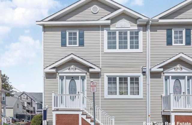 40 Myrtle St. photos photos
