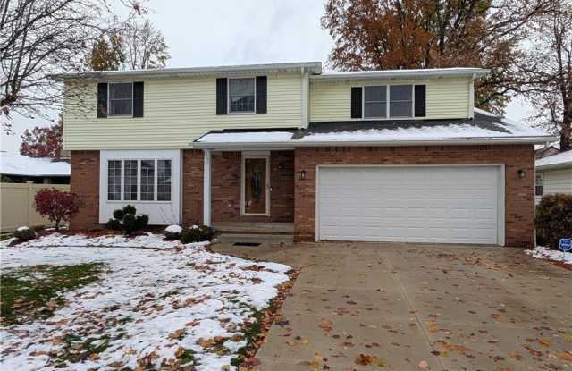 270 Selkirk Drive - 270 Selkirk Drive, North Tonawanda, NY 14120