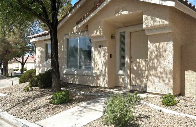 Green Valley 3-Bedroom Single Story Home in Gated Community. photos photos Green Valley 3-Bedroom Single Story Home in Gated Community. photos photos