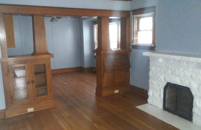 3739 Agnes Ave - 3739 Agnes Avenue, Kansas City, MO 64128