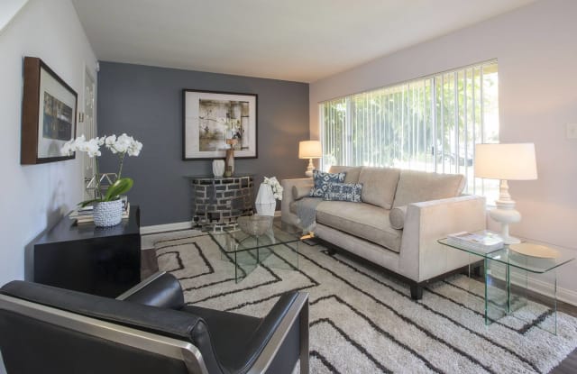 Marine View Apartments Gallery 2