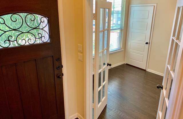 10508 Branden Court Gallery 2